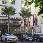 Malak Hotel